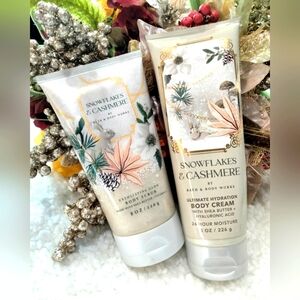 Bath & Body Works Snowflakes & Cashmere Body Scrub & Body Cream Set